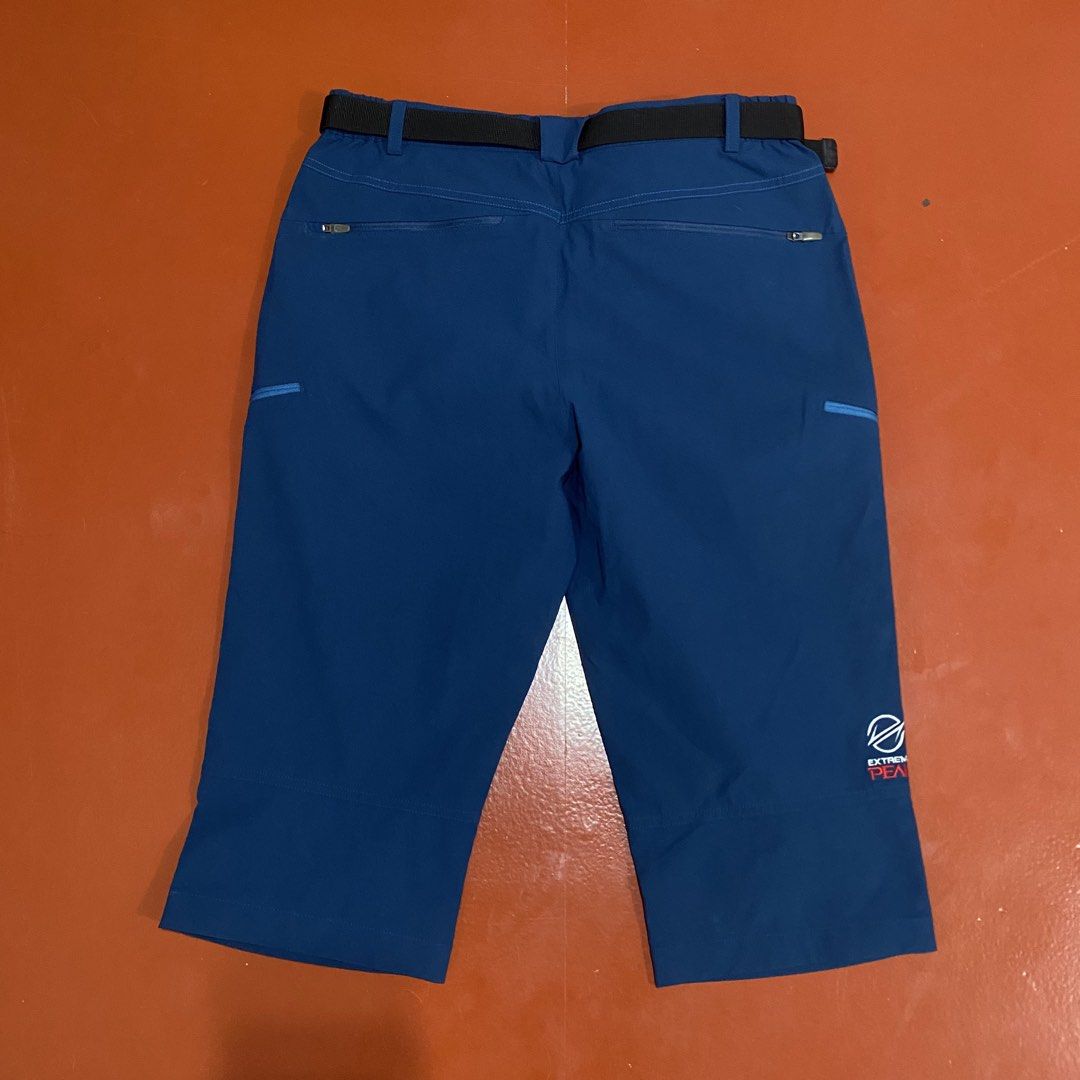 BLACK YAK OUTDOOR SHORTS (Category: Shorts) located in Pasig City. Submitted by buzzthrifty (Listing ID 1447417014, Image 2). Description: SIZE 30-32 25"LENGHT GOOD AS NEW .