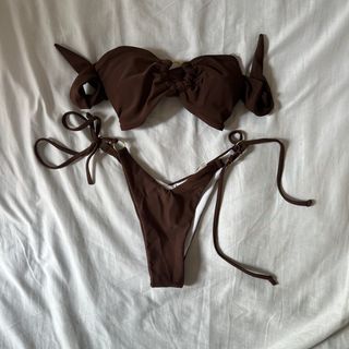 (Category: ) located in . Submitted by shopjuleng (Listing ID 1447351650, Image 1). Description: .