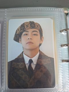 （分類：）位於 。 由 colbie_bangtanarmy 提交（商品編號 1447360742，圖片 1）。簡介： 。