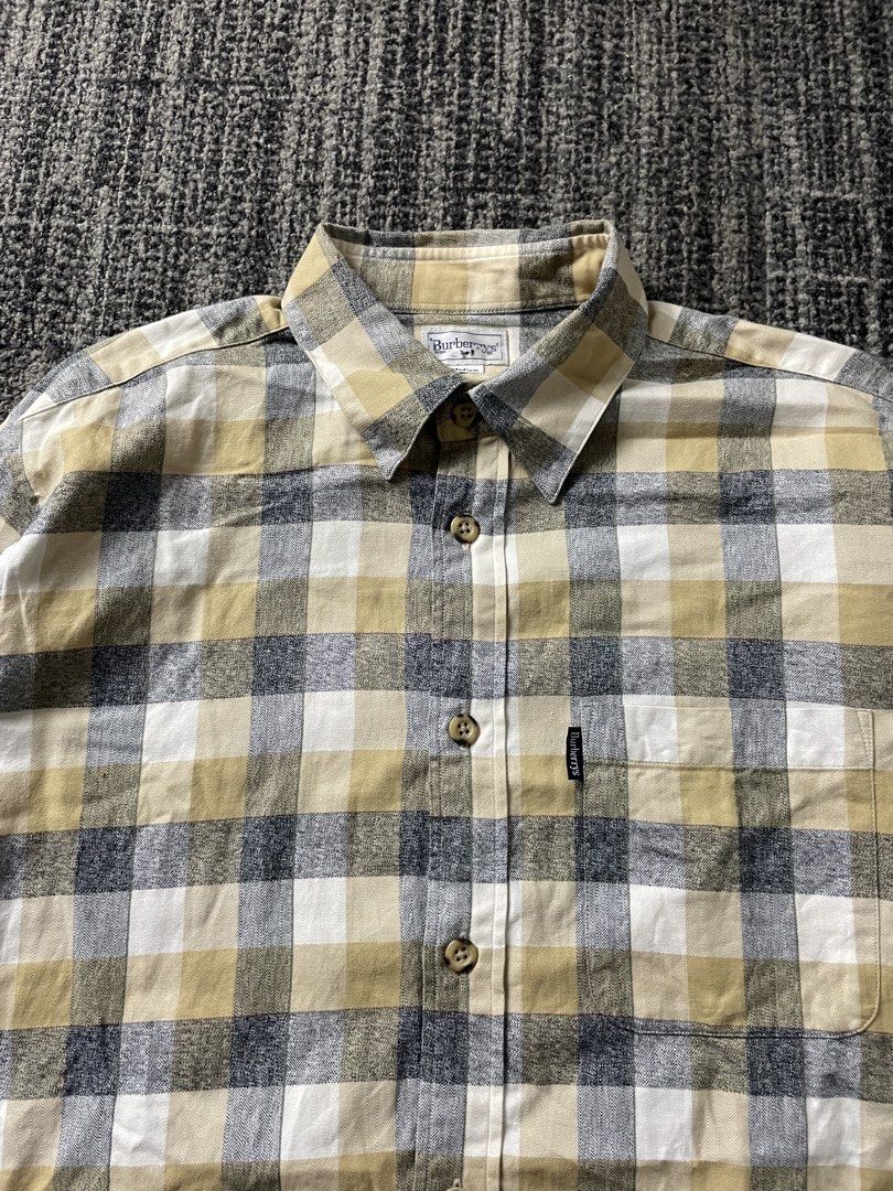 Burberrys Plaid Long Sleeve Button Up Shirt Medium (Category: Tshirts & Polo Shirts ) located in Taguig. Submitted by highlows (Listing ID 1447301312, Image 3). Description: size medium 22x28 b30 no flaws good condition 9/10.