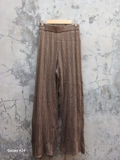 (Kategori: ) berada di . Dikirim oleh lemari.arkana (ID iklan 1447468667, Gambar 1). Deskripsi: .