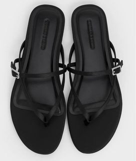 (Category: ) located in . Submitted by shopwithraeeeeee (Listing ID 1447373728, Image 1). Description: .