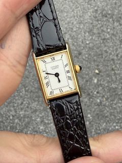 (Category: ) located in . Submitted by arrowvintagewatches (Listing ID 1447398304, Image 1). Description: .