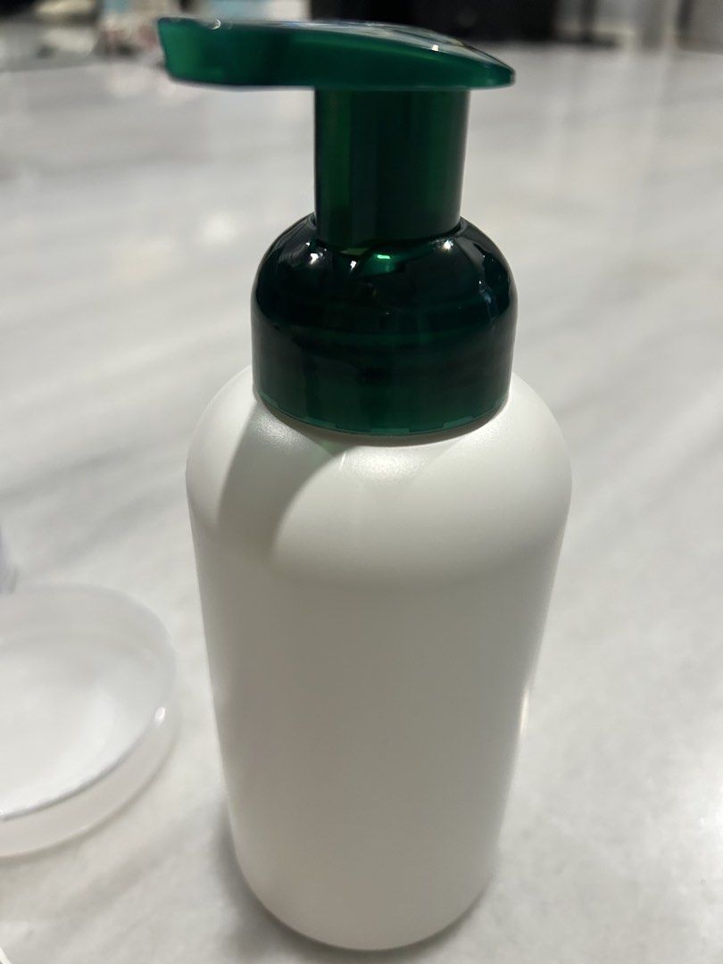 Clean empty jar n foam pump bottle499141638851153922