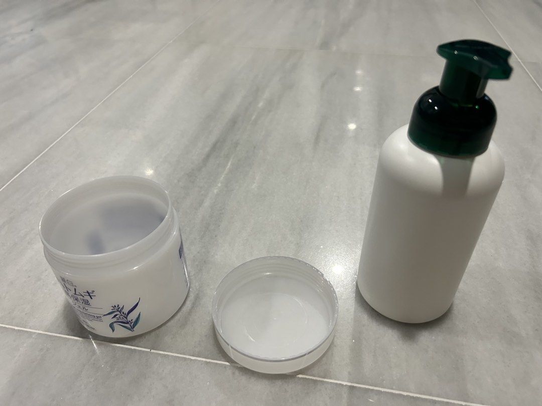 Clean empty jar n foam pump bottle499141638851153920