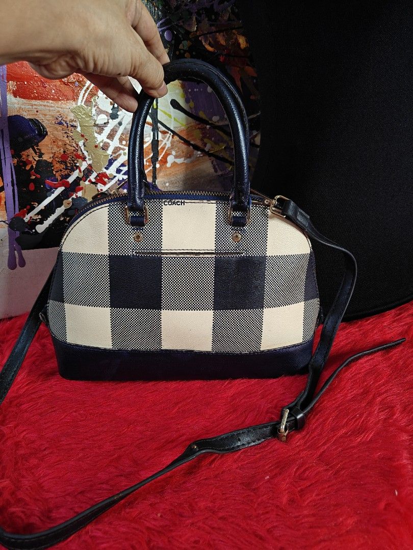 Coach Checked Dome Satchel Bag (Category: Luxury Bags & Wallets) located in Las Pinas. Submitted by liezel49 (Listing ID 1447307825, Image 2). Description: Cute Coach satchel bag with blue/cream check pattern, leather trim, and detachable strap. Zip closure. Perfect for daily use .. ps: sling is provided only magnda pa .