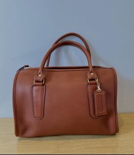 (Kategori: ) berada di . Dikirim oleh gallerycoachy2k (ID iklan 1447437218, Gambar 1). Deskripsi: .