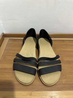 (Category: ) located in . Submitted by andeeclutters (Listing ID 1447354416, Image 1). Description: .