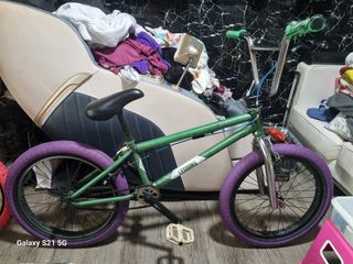 (Category: ) located in . Submitted by ocgarage (Listing ID 1447454616, Image 1). Description: .