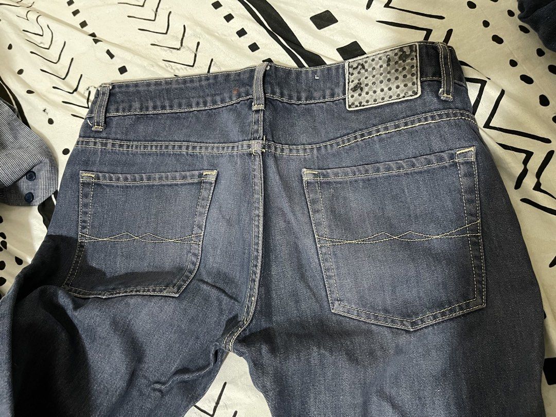 Denim pants (Category: Jeans) located in Manila. Submitted by krstn.cloud (Listing ID 1447297624, Image 3). Description: Fit 34-36 waistline.