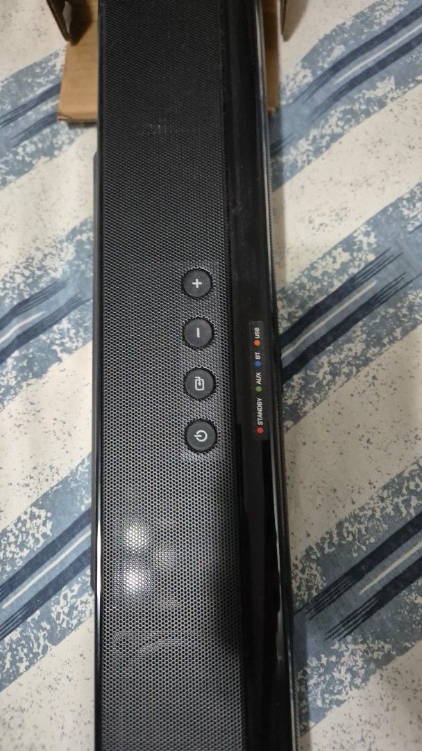 Devant SB-50 2.0Ch Soundbar Bluetooth (Category: Soundbars, Speakers & Amplifiers) located in Pasig City. Submitted by magnoliafern (Listing ID 1447383557, Image 2). Description: NO BOX - Devant SB-50 Soundbar - 2.0 Channel Audio - Bluetooth Connectivity - Includes Remote Control, Power Cable, and Audio Cable - Excellent Working Condition - Enhances TV Audio Experience.