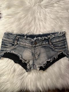 (Category: ) located in . Submitted by evelynheartsu (Listing ID 1447431584, Image 1). Description: .