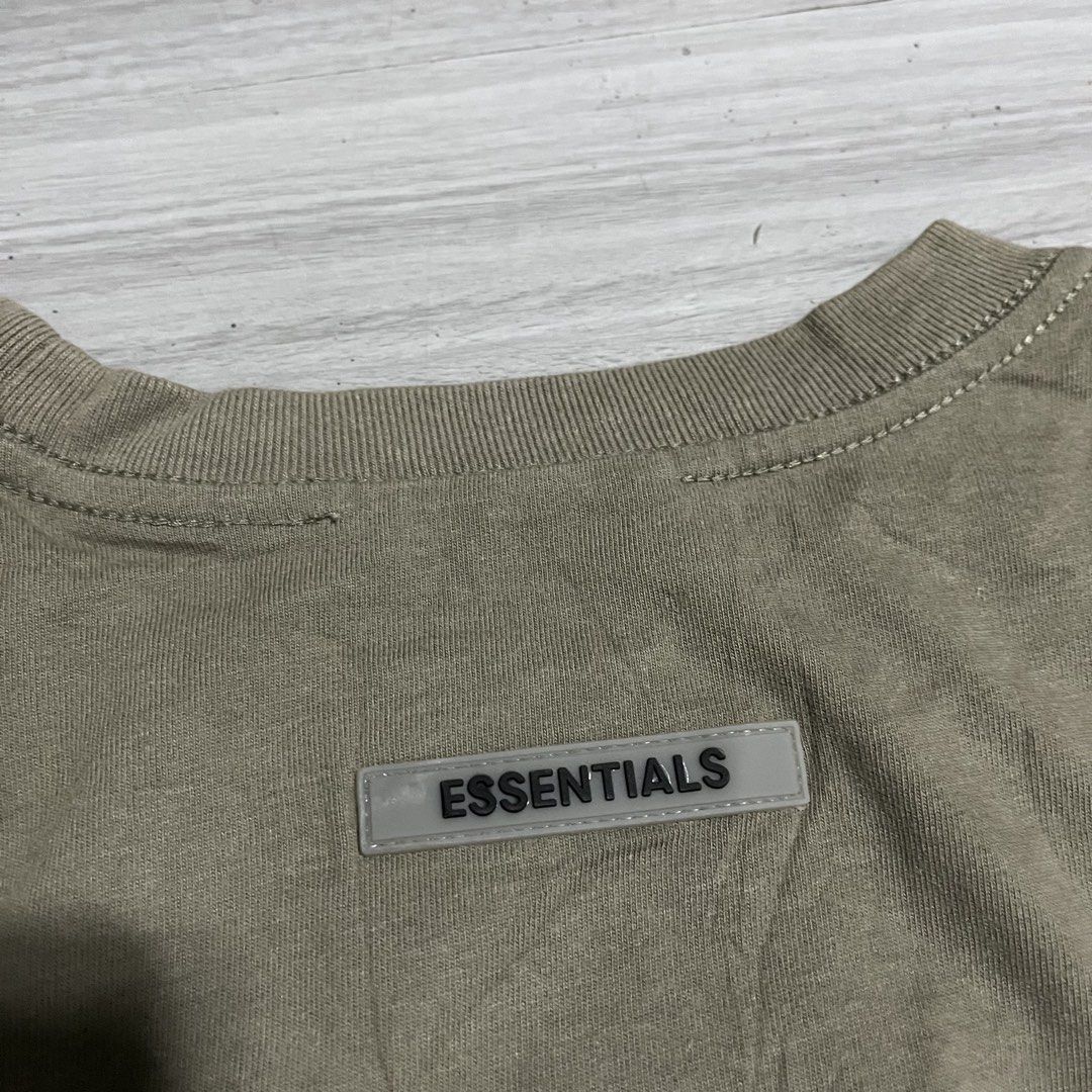 ESSENTIALS (Category: Formal Shirts) located in Iloilo. Submitted by GenzTHRIFT (Listing ID 1447296095, Image 3). Description: ITEM NAME: ESSENTIALS DIMES: 23 / 28.5 SIZE: LARGE - XL CONDITION: VGOOD ISSUE: SIGN OF USED / MISSING NECK TAG COLOR RATE: 9.5/10 ₱ 349 COLOR MAY VARY DUE TO LIGHTING - ADD SF OUTSIDE ILL CITY!.