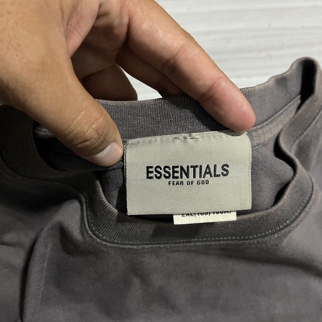 ESSENTIALS (Category: Tshirts & Polo Shirts ) located in Iloilo. Submitted by GenzTHRIFT (Listing ID 1447296177, Image 3). Description: ITEM NAME: ESSENTIALS DIMES: 23.5 / 29 SIZE: XL CONDITION: GOOD ISSUE: SUNFADE SLEEVES COLOR RATE: 9/10 ₱ 299 COLOR MAY VARY DUE TO LIGHTING - ADD SF OUTSIDE ILL CITY!.