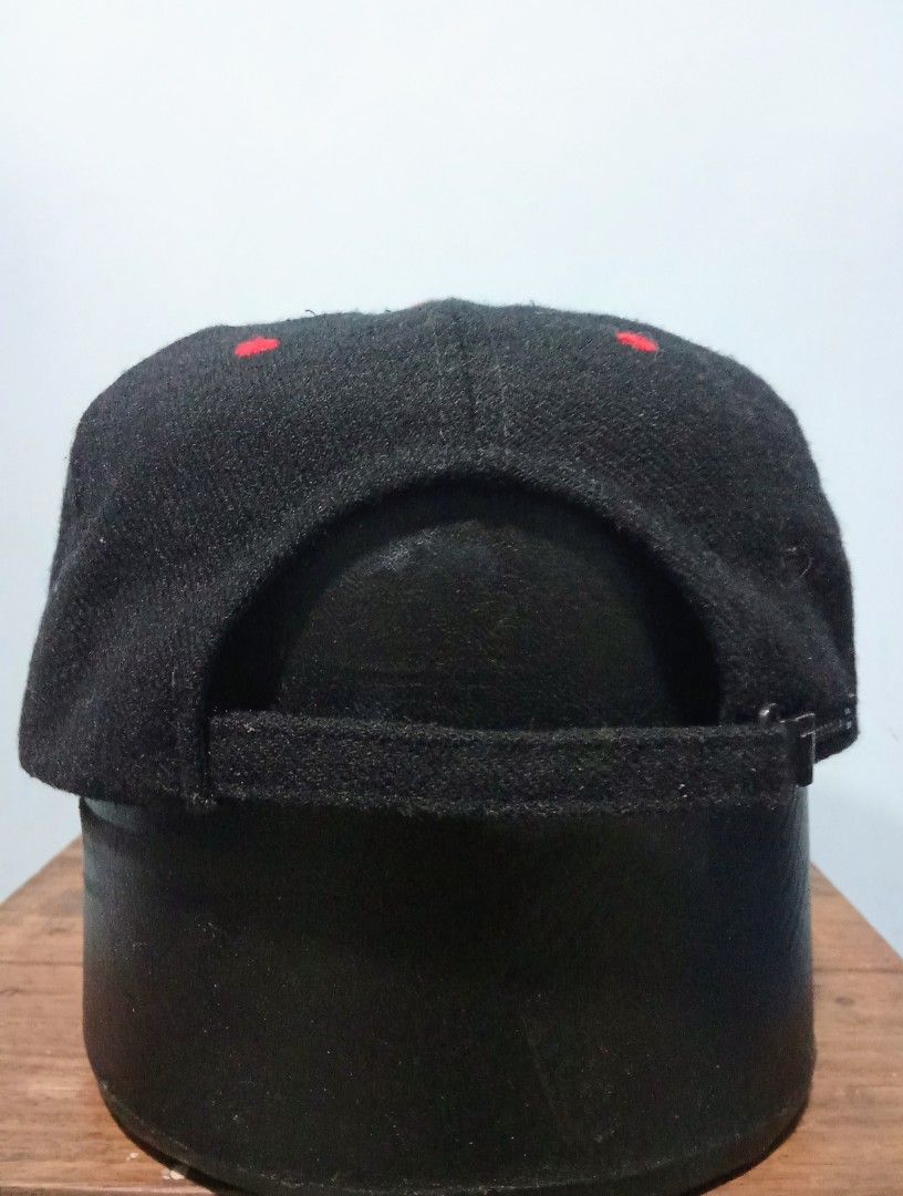 Euro Disney Embroidered Snapback Cap (Category: Caps & Hats) located in Pagsanjan. Submitted by tomsupply (Listing ID 1447353554, Image 3). Description: - Euro Disney snapback cap - Color: Black and Red - Material: Wool and Acrylic Blend - Size: Adult - Manufactured in: Taiwan - Ideal for Disney fans and collectors.