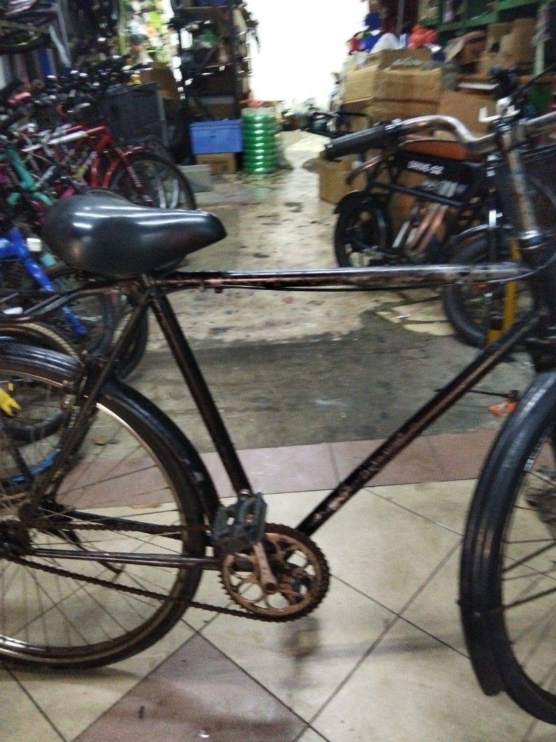 Flying eagle (Category: Bicycles) located in Singapore. Submitted by bikecare0102 (Listing ID 1447307281, Image 3). Description: used legend bicycle flying eagle 28" black(not paint yet) with basket single gear work well good choice 11 Syed alwi road 01-02 207629 Monday-saturday 10am-5.30pm Look for Johnny.