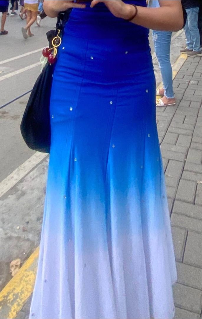 full length Blue Ombre Sparkly Skirt (Category: Skirts) located in Cebu City. Submitted by just_pingkyle (Listing ID 1447405996, Image 3). Description: Flaw: One missing gem Two small yellow spots.