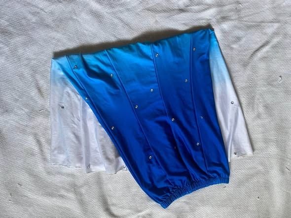 full length Blue Ombre Sparkly Skirt (Category: Skirts) located in Cebu City. Submitted by just_pingkyle (Listing ID 1447405996, Image 1). Description: Flaw: One missing gem Two small yellow spots.