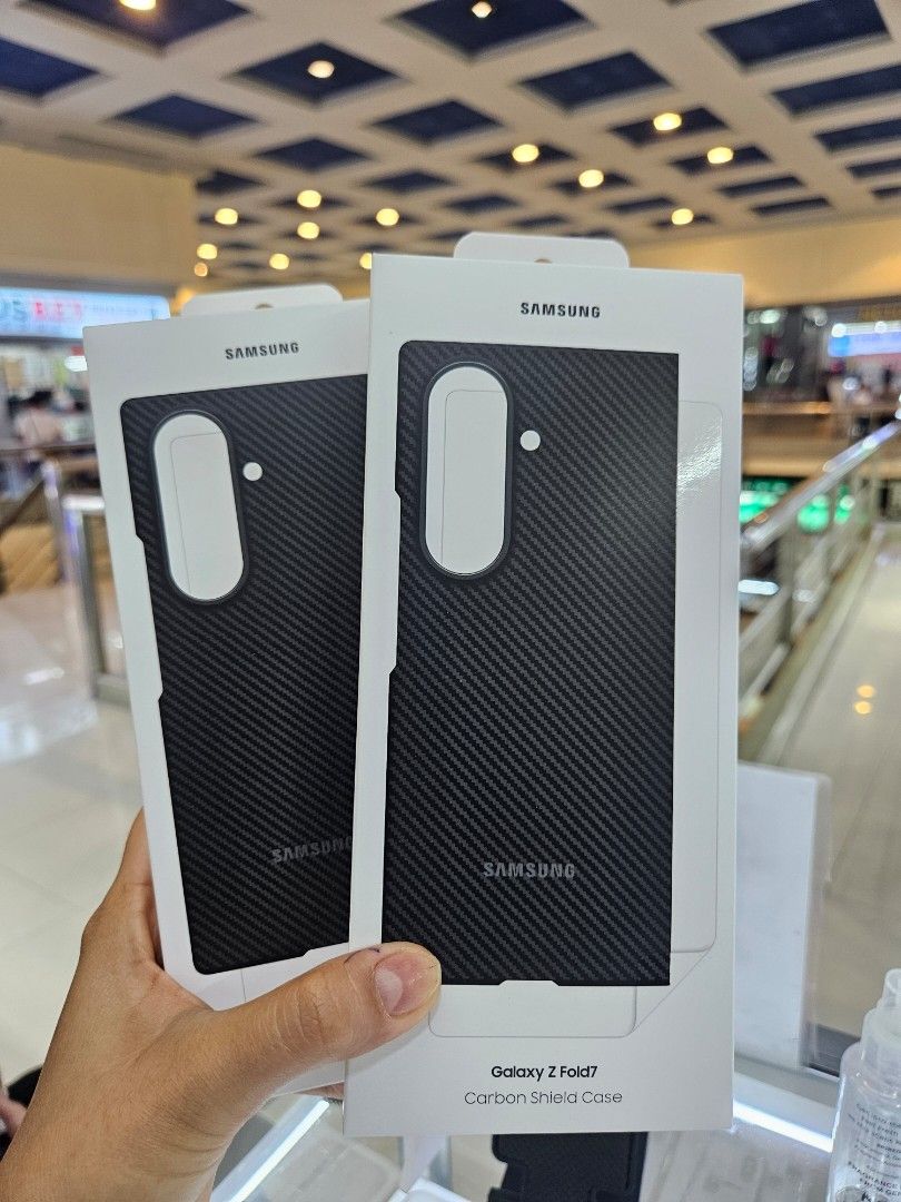 Galaxy Fold 7 Carbon slim case Brandnew (Category: Cases & Sleeves) located in San Juan City. Submitted by rjean02 (Listing ID 1447351296, Image 1). Description: 2490 each original Brandnew with free 2 film.