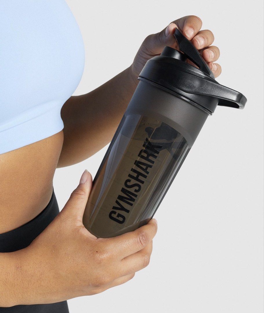 Gymshark Shaker bottle (Category: Water Bottles & Tumblers) located in Quezon City. Submitted by roneedv (Listing ID 1447312206, Image 1). Description: Follow us on Instagram: @jachumolina Ready to ship💯 100% Authentic and Brandnew🇺🇸 Open for Video Call Can send Videos or Actual Pictures Same-day delivery via Lalamove or Pick-up Nationwide shipping via J&T.
