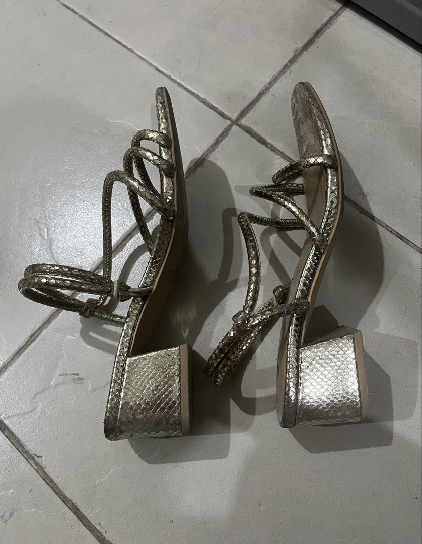 H&M Gold block heel sandals (Category: Sandals) located in Manila. Submitted by switchtosave (Listing ID 1447349639, Image 2). Description: .