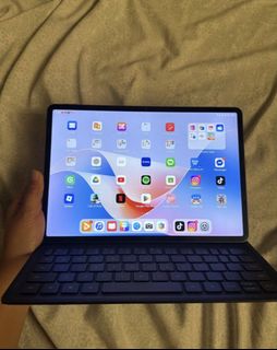 (Category: ) located in . Submitted by aescloset_ (Listing ID 1447313287, Image 1). Description: .
