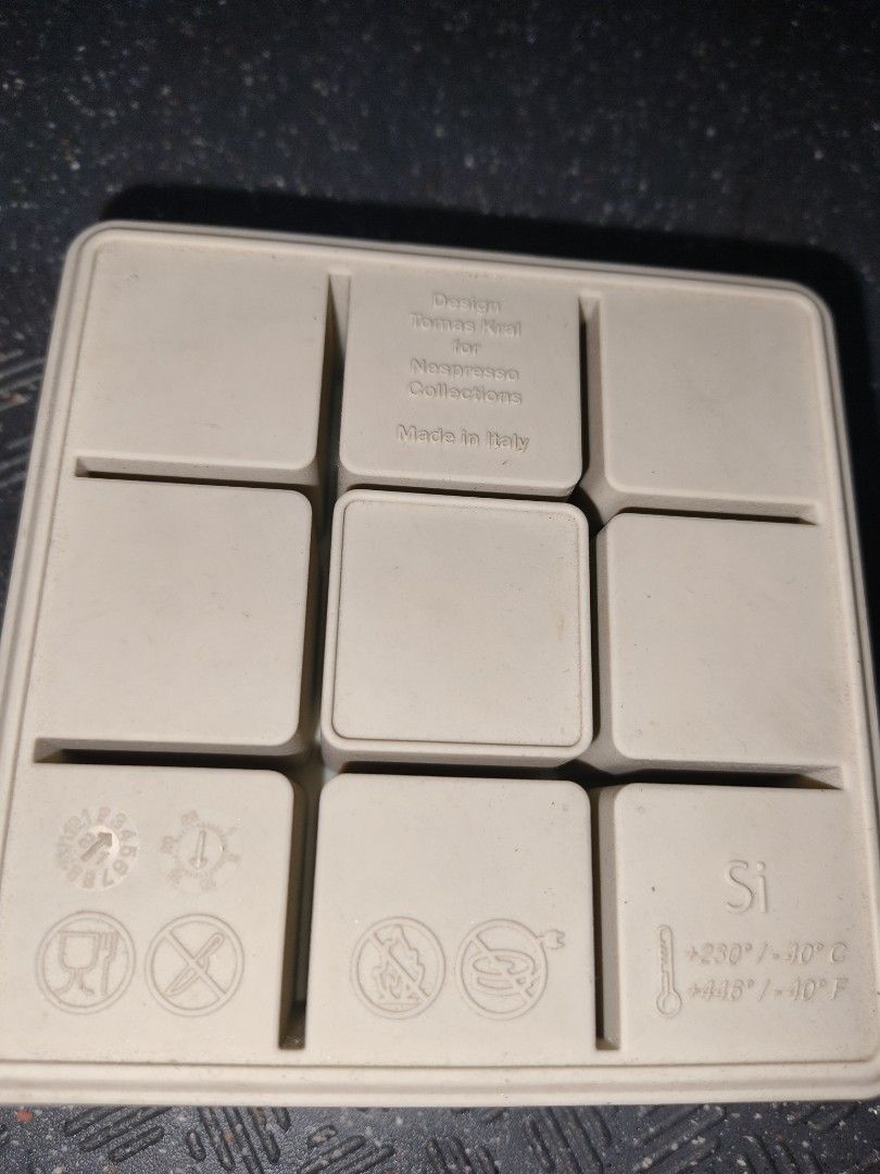 Ice Cube Tray - Made in Italy (Category: Other Kitchenware & Tableware) located in Manila. Submitted by reascheyss51406 (Listing ID 1447368362, Image 2). Description: - ice cube tray - 9 compartments - Made in Italy - Elegant design, reminiscent of the Montenapoleone Collection - Versatile: use for ice cubes or organizing small items - Clean and simple aesthetic.