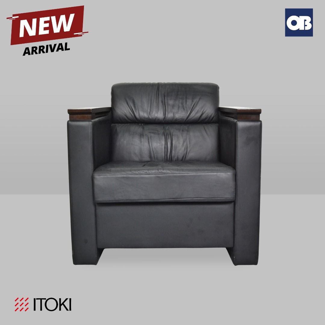 Itoki Black Leather Single Sofa (Category: Chairs) located in Quezon City. Submitted by officebustersph (Listing ID 1447296427, Image 1). Description: Description: The Itoki Single Sofa offers comfortable seating with a simple, modern design. Built for everyday use, it fits well in offices, lounges, or reception areas, providing a cozy and stylish place to sit. Specifications: Leather Material Wood Frame Dimension: Height: 80cm x Width:50cm Avail