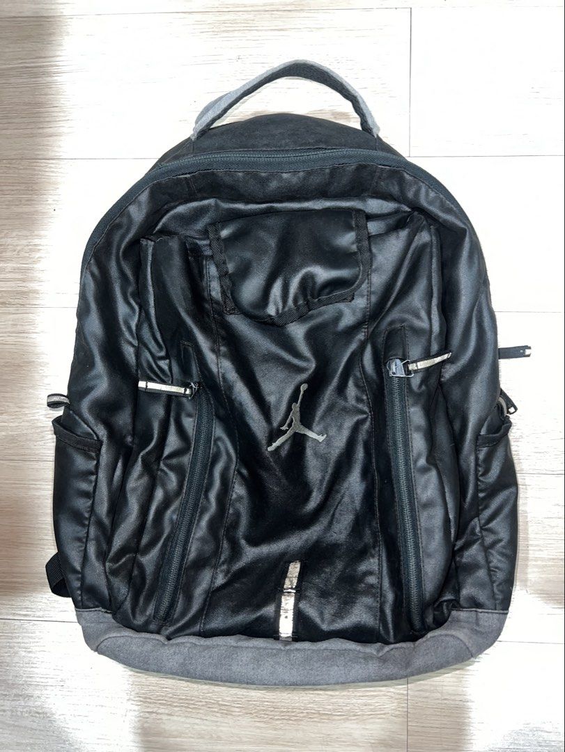 Jordan Leather Backpack Black (Category: Backpacks) located in Pasay City. Submitted by enchonge (Listing ID 1447400651, Image 1). Description: Original Leather Jordan Reflective design Matibay parin.
