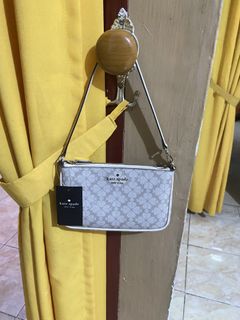 (Kategori: ) berada di . Dikirim oleh cosmiscatber (ID iklan 1447423453, Gambar 1). Deskripsi: .
