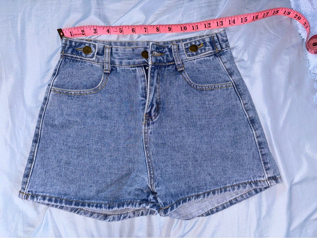 Light Wash Denim High Waisted Shorts (Category: Shorts) located in Silang. Submitted by declutterswuni (Listing ID 1447409093, Image 1). Description: - Cute light wash denim shorts - High-waisted style - Fits like a size small - Perfect for summer outfits - Measurements provided in photos - Feel free to ask any questions!.