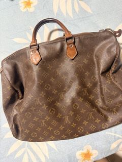 (Category: ) located in . Submitted by yvonnegoh6 (Listing ID 1447342163, Image 1). Description: .
