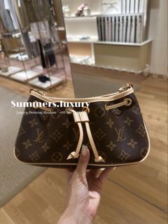 (Category: ) located in . Submitted by summersluxurysg (Listing ID 1447446996, Image 1). Description: .