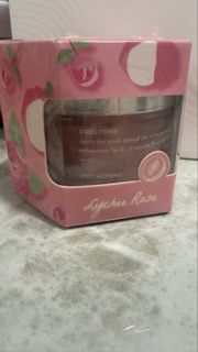 (Category: ) located in . Submitted by perfume.addiction02 (Listing ID 1447387867, Image 1). Description: .
