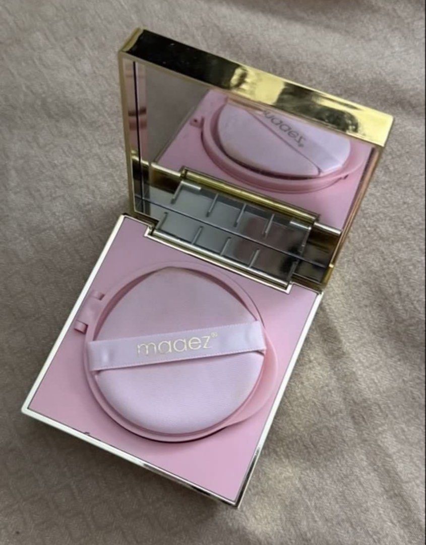 Maaez Cushion Foundation (second skin) code cream cheese (Category: Makeup) located in Senawang. Submitted by zhraz01 (Listing ID 1447371253, Image 3). Description: -cushion foundation code cream cheese(fair) -95% of the product - dm for more details -postage rm5.