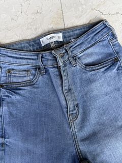 (Category: ) located in . Submitted by wear.again.ph (Listing ID 1447379202, Image 1). Description: .