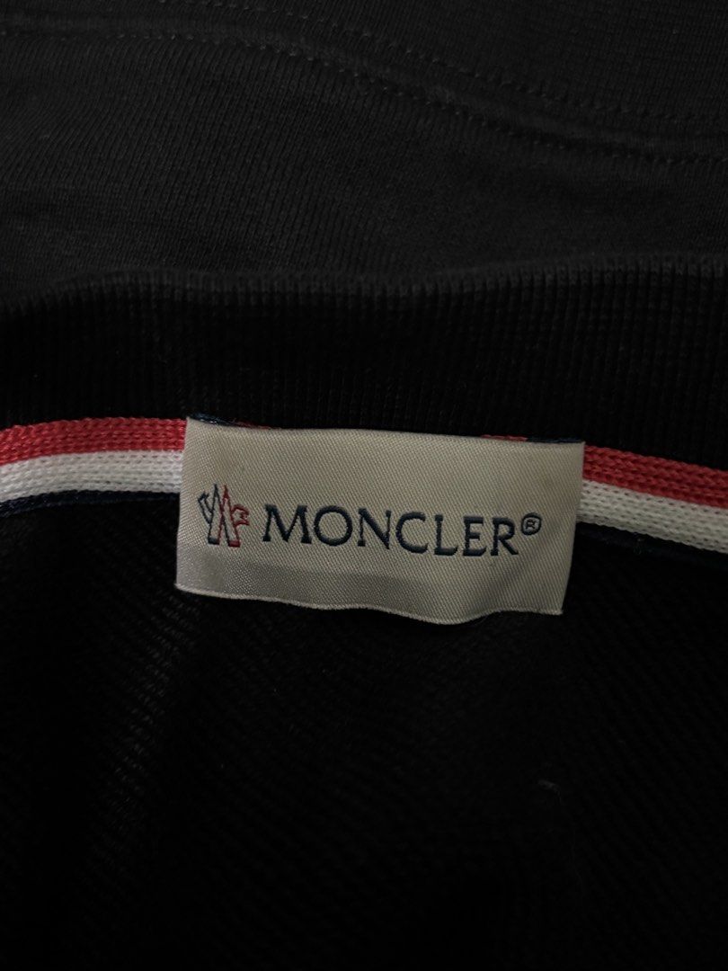 MONCLER LOGO MOTIF SWEATSHIRT (Category: Coats, Jackets and Outerwear) located in Pasay City. Submitted by tanryanzyn18073 (Listing ID 1447399301, Image 2). Description: MONCLER LOGO MOTIF SWEATSHIRT details: size: small W:20 L:25.