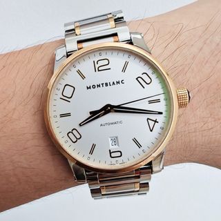 (Category: ) located in . Submitted by anotherwatchstore (Listing ID 1447387575, Image 1). Description: .