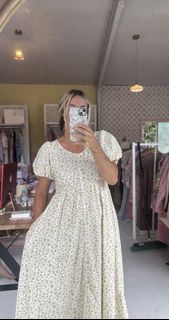 (Category: ) located in . Submitted by declutter_my_clothes (Listing ID 1447359990, Image 1). Description: .
