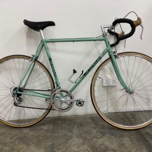 (Category: ) located in . Submitted by Vintage-man (Listing ID 1447421960, Image 1). Description: .