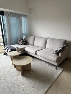 (Category: ) located in . Submitted by 19ada (Listing ID 1447329535, Image 1). Description: .