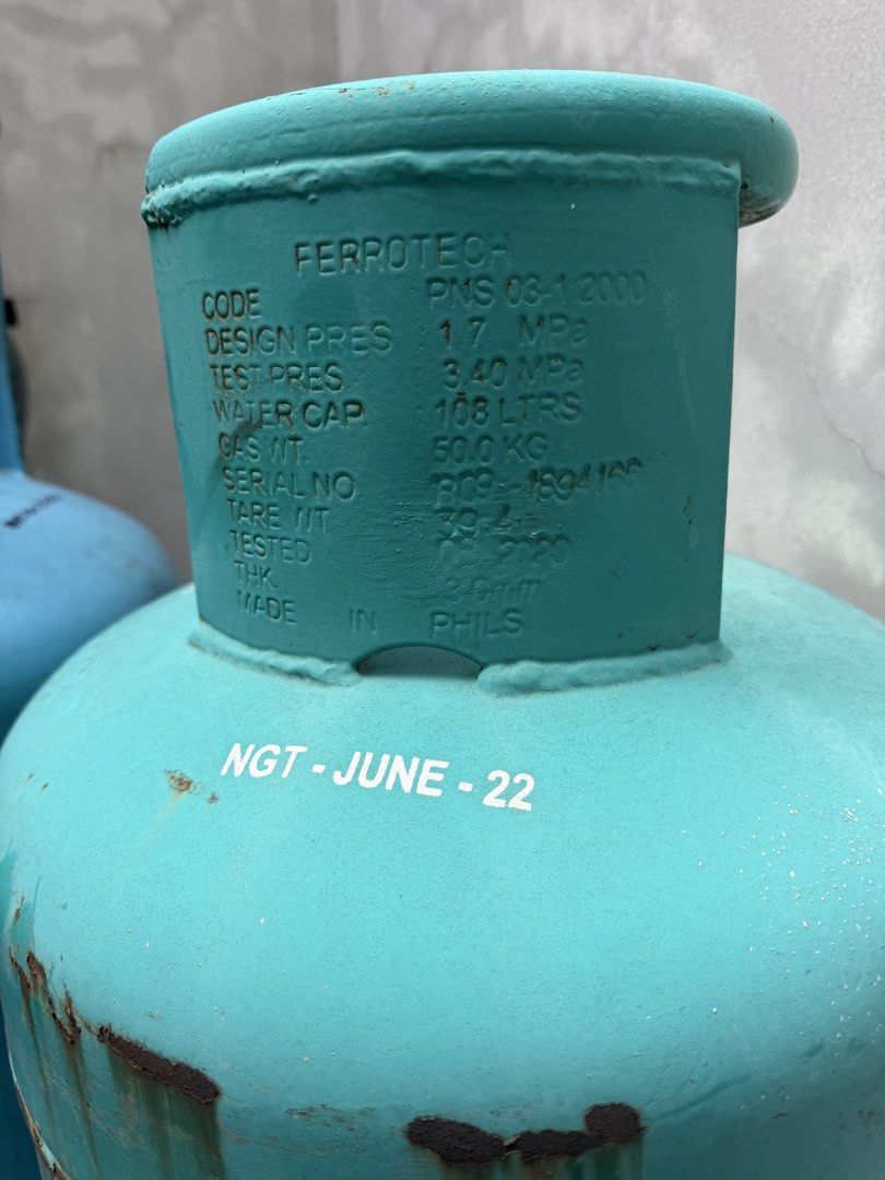 EMPTY Phoenix LPG Gas Tank 50kg (Category: Other Kitchen Appliances) located in Quezon City. Submitted by _justjames (Listing ID 1447350304, Image 3). Description: Location Quezon City.