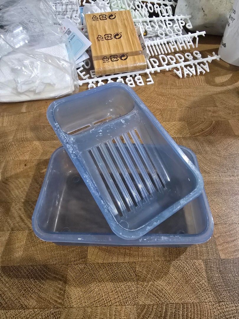 Plastic Soap Dish (P5 each) (Category: Bath) located in Makati City. Submitted by shopaholicsgallery (Listing ID 1447397656, Image 2). Description: - plastic soap dish - Colors: 1 blue, 2 light blue/teal, 1 clear with lid - Features drainage slots to keep soap dry - Ideal for bathrooms and kitchens - P5 each - RFS: decluttering.