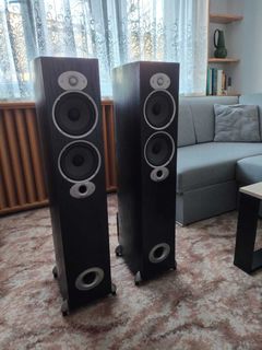 (Category: ) located in . Submitted by kasut_cartel (Listing ID 1447327753, Image 1). Description: .