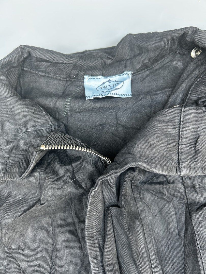 Prada Dress (Category: Luxury Apparel) located in Aurora. Submitted by purethrift07 (Listing ID 1447405176, Image 3). Description: No issue Dm ne solid to Frsh from the bale.