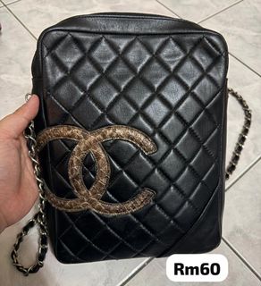 (Category: ) located in . Submitted by ezathani (Listing ID 1447414706, Image 1). Description: .