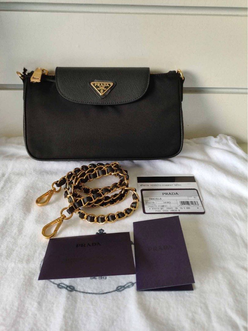 Preloved Prada Crossbody (Category: Luxury Bags & Wallets) located in Manila. Submitted by bagsandshoesmanymore (Listing ID 1447330137, Image 3). Description: Preloved Prada Size 23cm White tag Lampo zipper Japan source🇯🇵 Rank SA Please read before you order 👉🏻❗️Payment first before shipping ❗️Cut off time of payment 11am sameday delivery ❗️NO MEET UP / NO PICK UP ❗️ORDER CANNOT BE CANCELLED ❗️PLEASE DON’T BUY IF YOU ARE IN DOUBT ❗️NO RETURN!