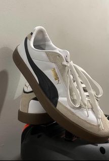 (Category: ) located in . Submitted by aronthrift_ (Listing ID 1447371477, Image 1). Description: .