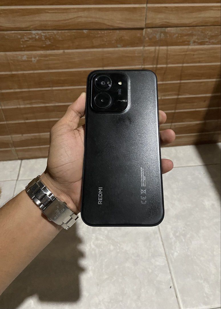 Redmi 15C (128GB) - Matte Black | Xiaomi HyperOS (Category: Android Others) located in Dumaguete. Submitted by gearhuntph (Listing ID 1447454164, Image 1). Description: 📱 Like-New Redmi 15C 128GB (Only 6 Mos Old / Extra Phone) • HyperOS Update • Unlimited Check Upon Meetup! 🤝 Model: Redmi 15C Storage: 128 GB Operating System: Xiaomi HyperOS (Version 2.0.217) Android Version: Android 15 Camera: 50MP AI Dual Camera.