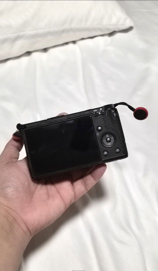 Ricoh GRIIIX (Category: Cameras) located in Quezon City. Submitted by fmjrs (Listing ID 1447464442, Image 2). Description: Ricoh GR IIIX Comes with free 2 wasabi batteries and external charger Skin on since day 1 Second owner Cubao / San Juan / Guiguinto meet up.